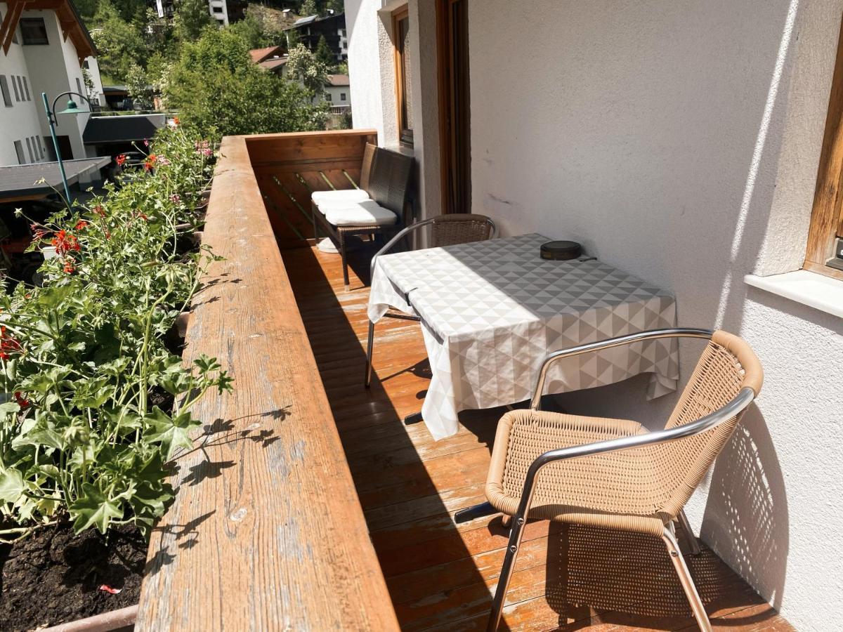 Ferienhaus Ragg Kaunertal Exterior photo